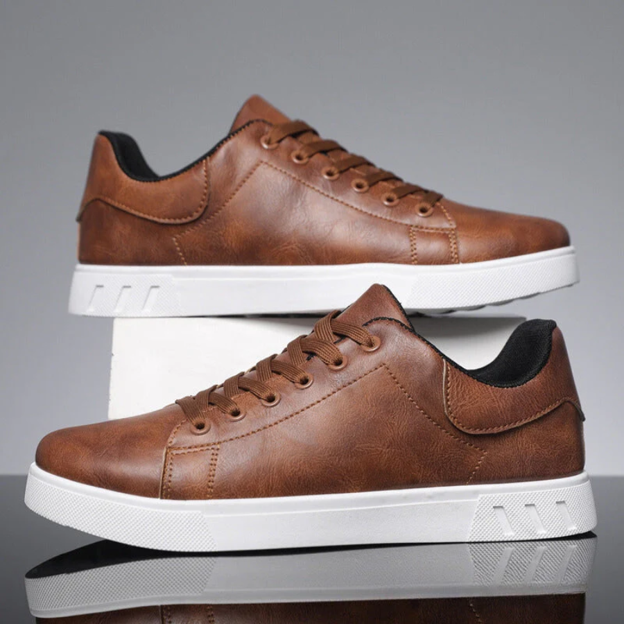 Men's Contrast Sole Lace-Up Low Top Sneakers