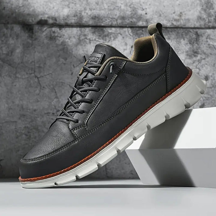 Men's Lace-Up Round Toe Low-Top Sneakers