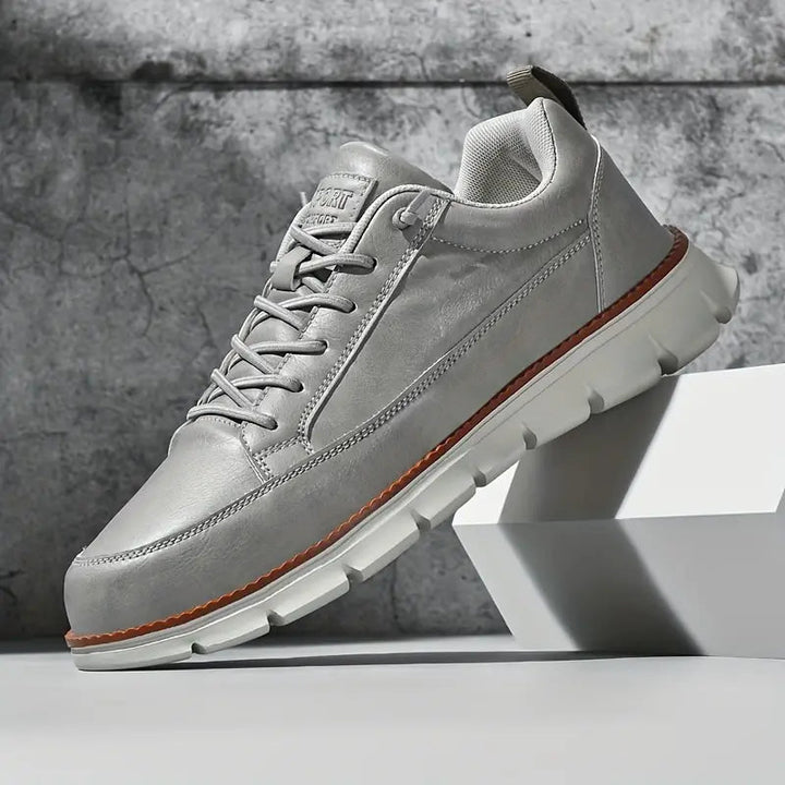 Men's Lace-Up Round Toe Low-Top Sneakers