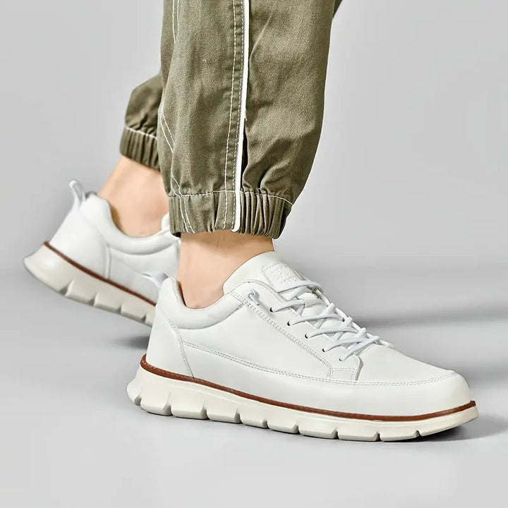 Men's Lace-Up Round Toe Low-Top Sneakers