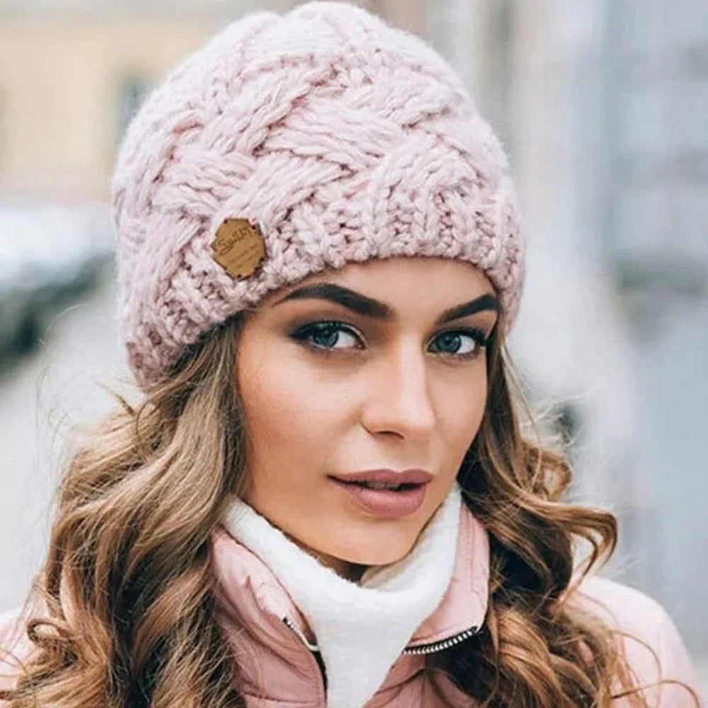 Women's Chunky Cable Knit Slouchy Beanie