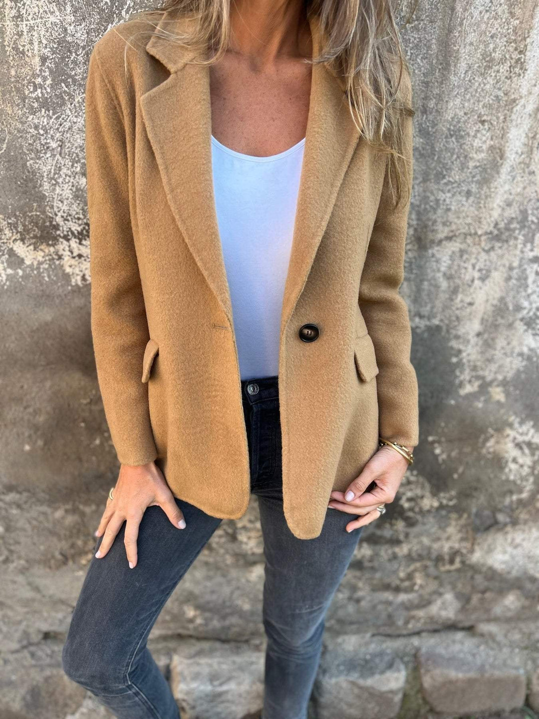 Women's Notched Lapel One Button Blazer